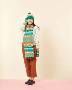 Donna Wilson Big Stitch Scarf - Shamrock -Donnawilson Shop Big Stitch Arm Warmers Beanie Scarf Shamrock