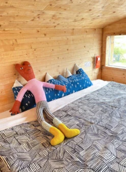 Donna Wilson Mountain Peak Bolster Cushion -Donnawilson Shop Donna Wilson AW20 Mini Giant Mountain Peak Bolster