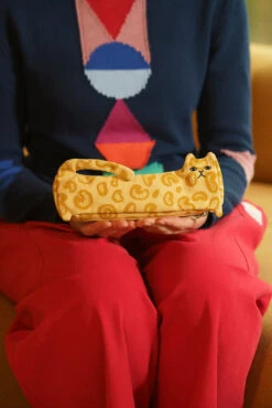 Donna Wilson Lenny Leopard Pencil Case -Donnawilson Shop LeopardPencilCase S1 SS25 Heks LoRes