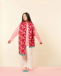 Donna Wilson Monoglyph Scarf - Lipstick -Donnawilson Shop Scarf Monoglyph Blanket Scarf Lipstick 1