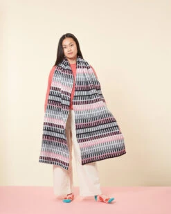 Donna Wilson Shiel Scarf - Tea Rose -Donnawilson Shop Scarves Shiel Blanket Scarf Tea Rose 1