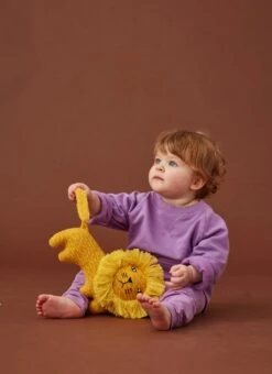 Donna Wilson Ronnie Lion - Cotton Wee One -Donnawilson Shop Wee Ones Ronnie Donna Wilson 2