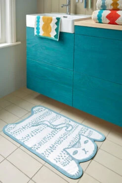 Donna Wilson Blue Cat Bath Mat -Donnawilson Shop catbathmat3