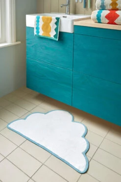 Donna Wilson Cloud Bath Mat -Donnawilson Shop cloudbathmat3