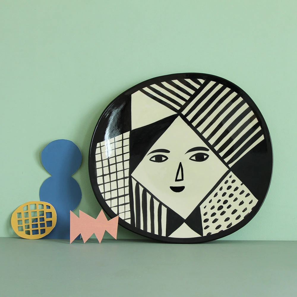 Donna Wilson Mono Face Serving Platter 2 Donna Wilson Mono Face Serving Platter - Image 2
